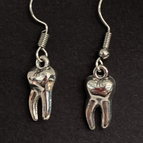 Tooth Earring, Tooth Fairy, Dentist Earring, Dental Hygienist Earrings, Teeth - Picture 1 of 7
